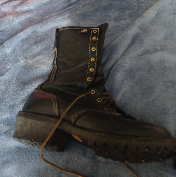 Work boots - Picture 2 of 3